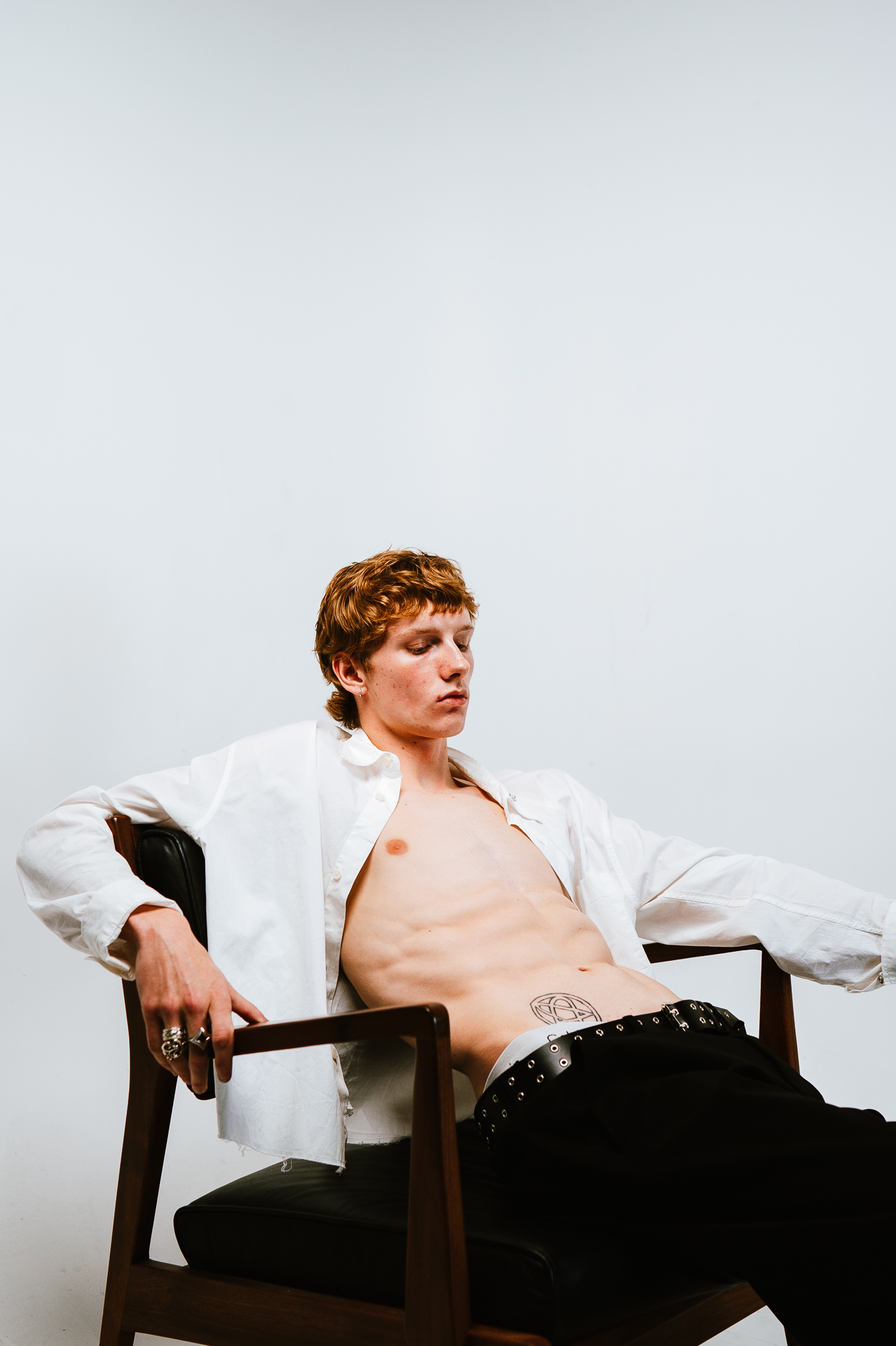Throne Editorial Photoshoot